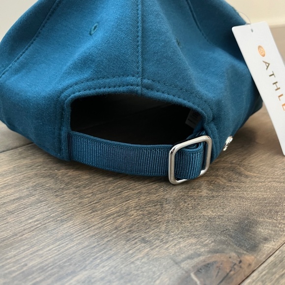 Athleta Triumph Kinetic Baseball Cap - Picture 3 of 7